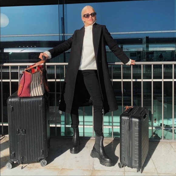 Zara Black Lug Sole Leather Chelsea Ankle Boots Booties - Picture 4 of 10